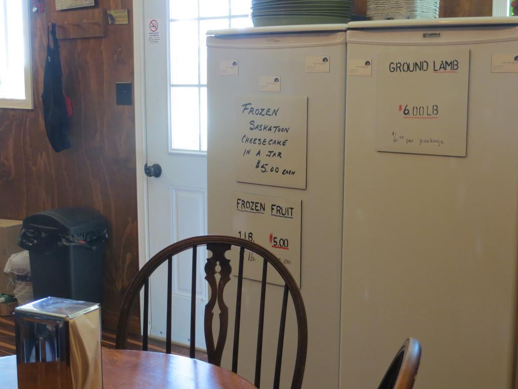 Orchard View Bed And Breakfast Moose Jaw Εξωτερικό φωτογραφία